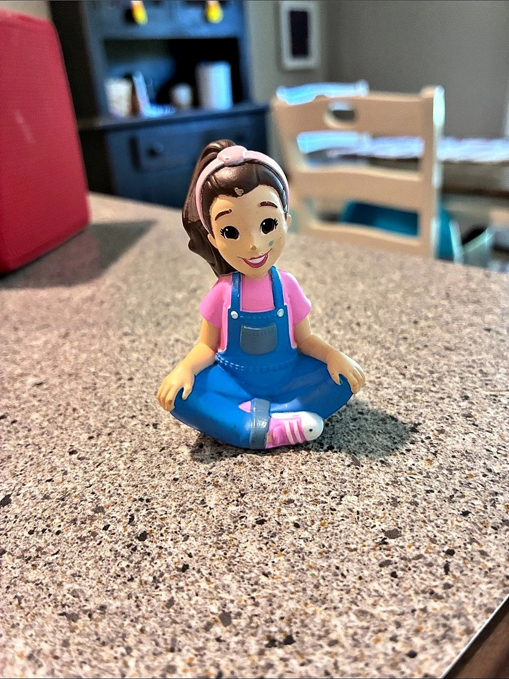 Ms Rachel Tonie character